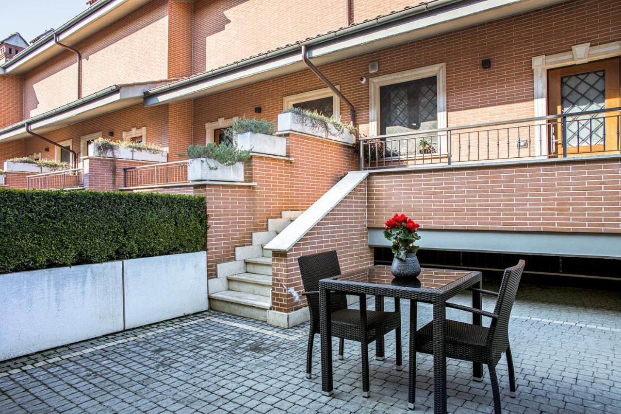 Borgo Aureo Villa โรม ภายนอก รูปภาพ